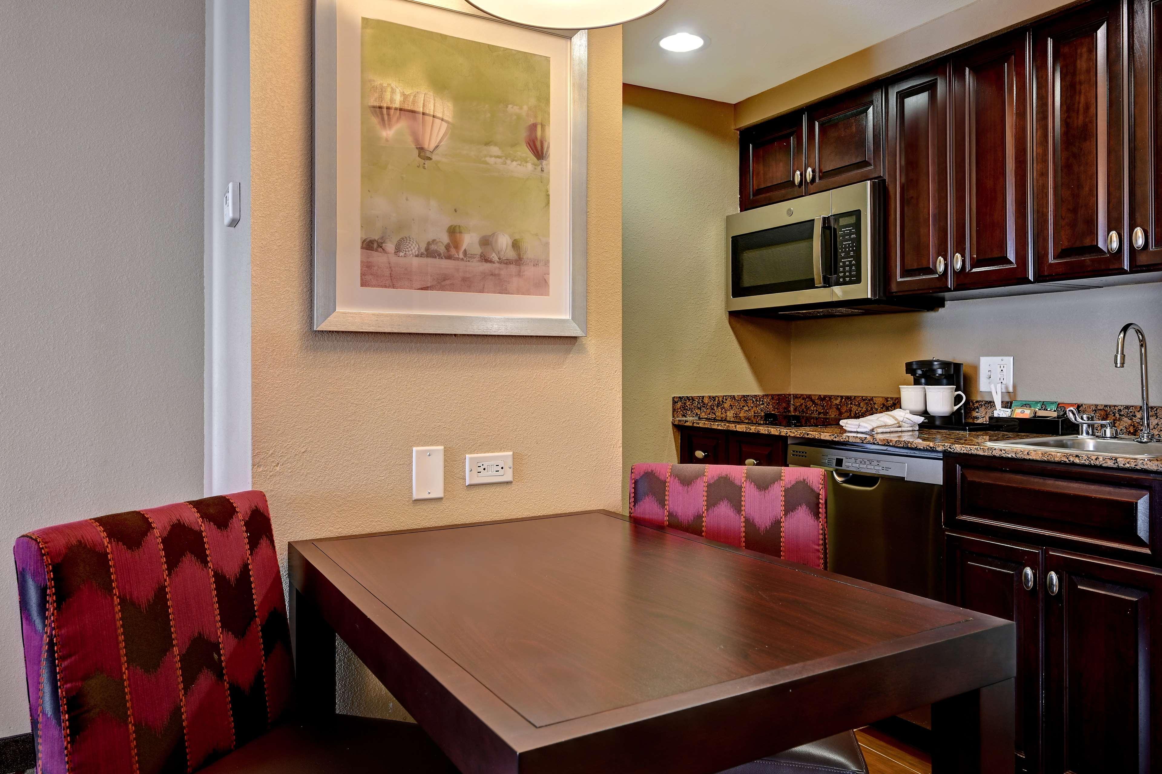 Homewood Suites By Hilton Albuquerque Airport Zewnętrze zdjęcie