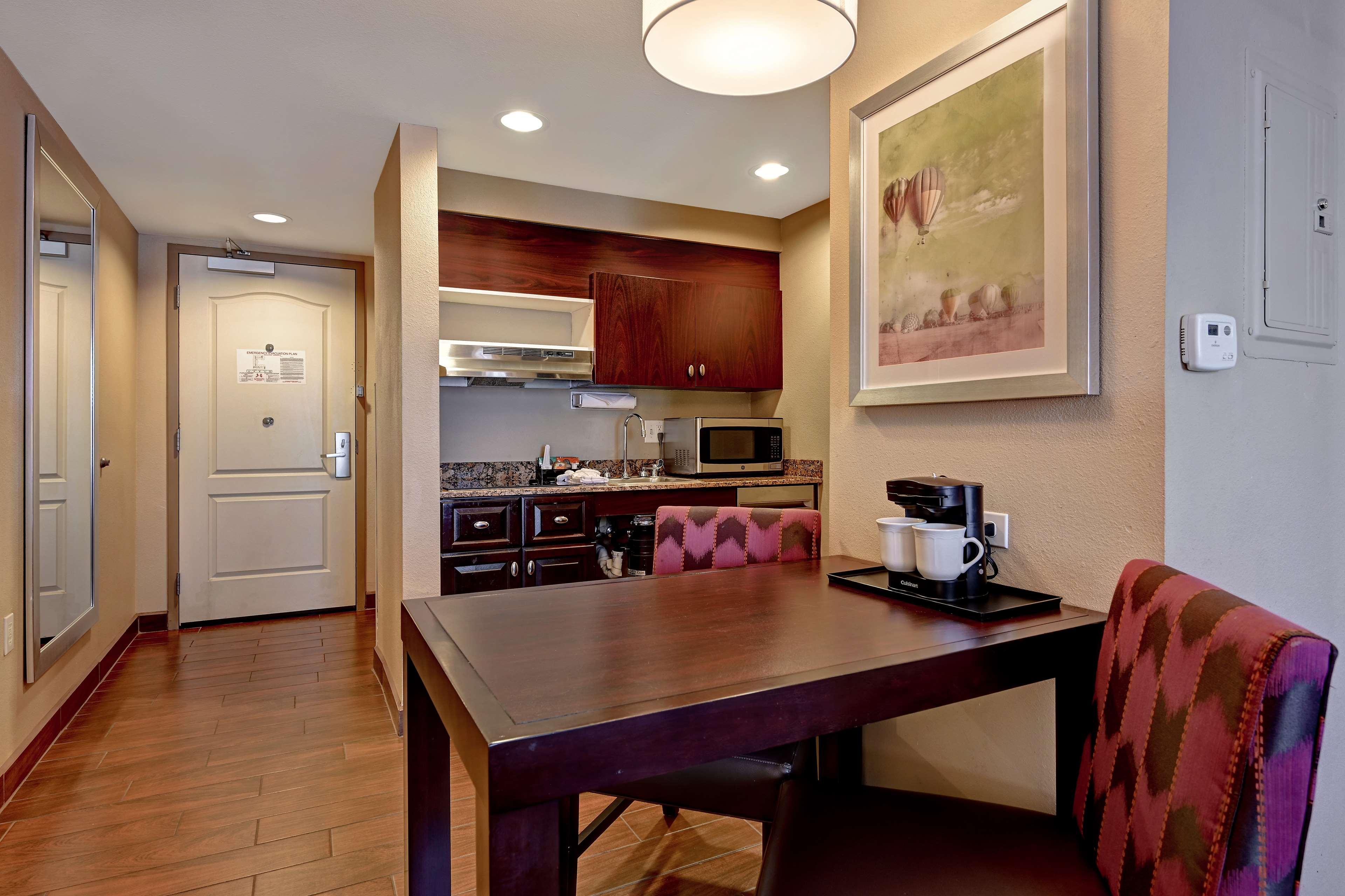 Homewood Suites By Hilton Albuquerque Airport Zewnętrze zdjęcie