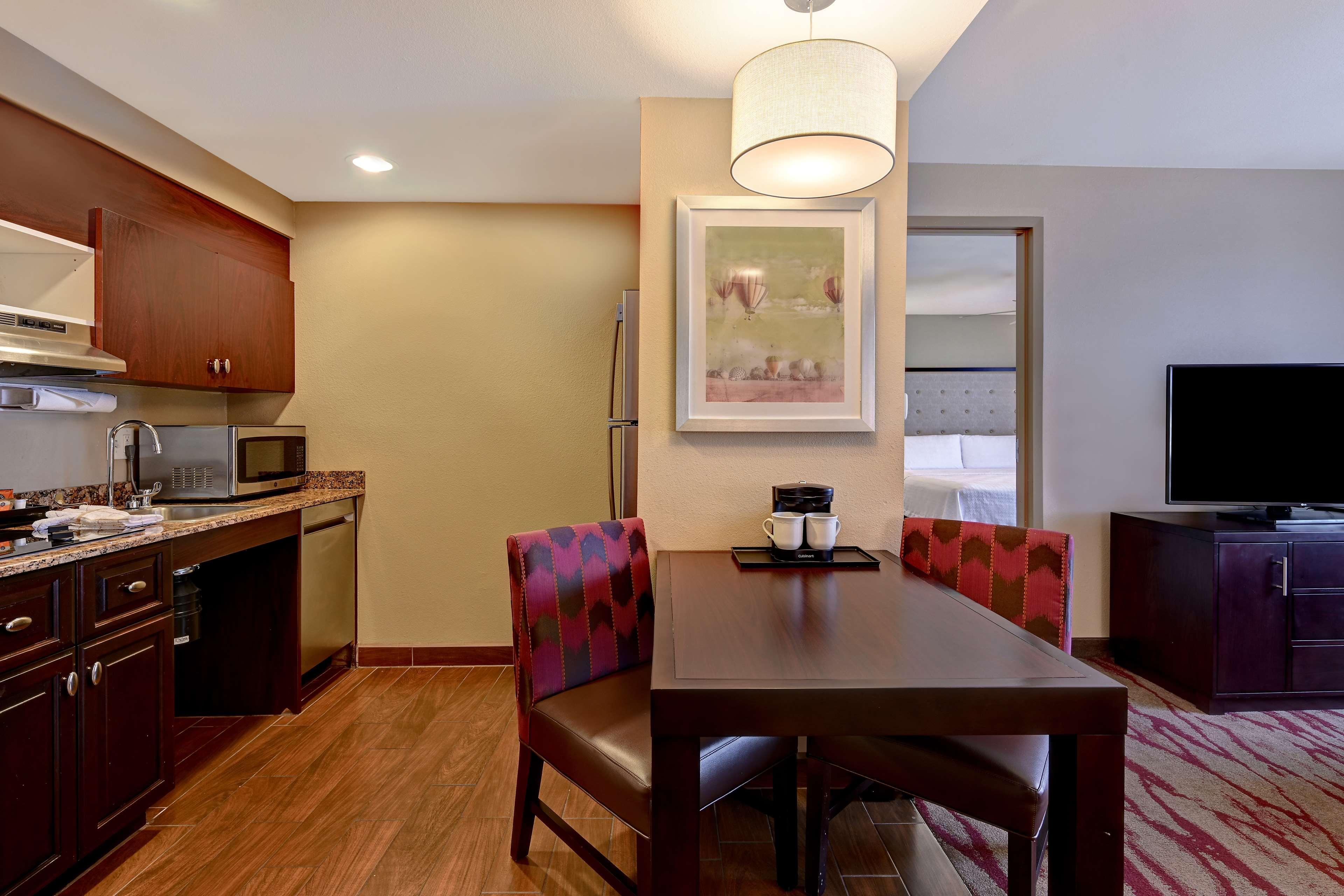 Homewood Suites By Hilton Albuquerque Airport Zewnętrze zdjęcie