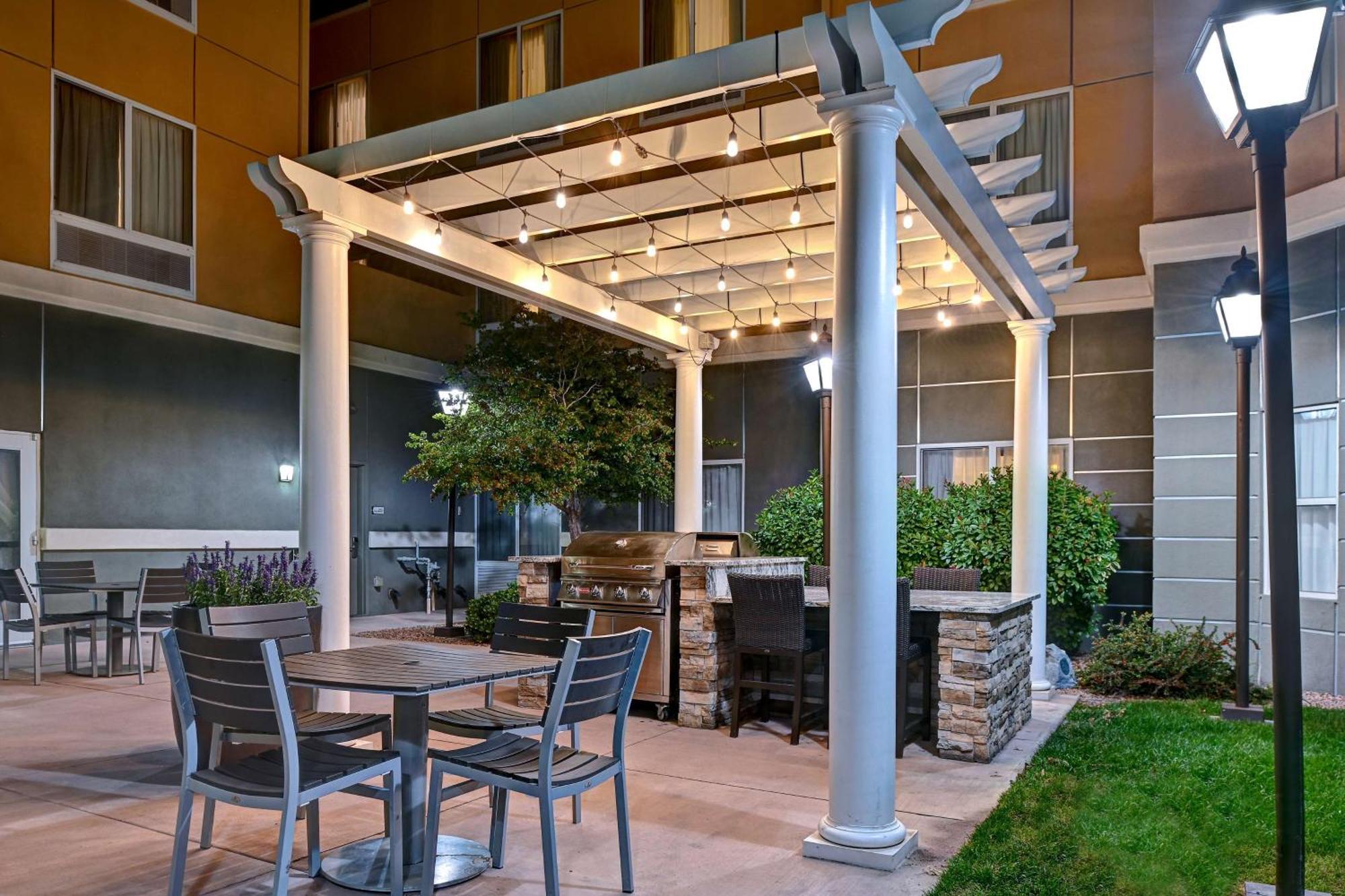 Homewood Suites By Hilton Albuquerque Airport Zewnętrze zdjęcie